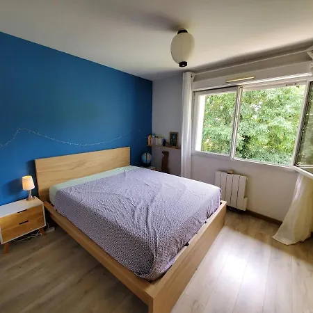 Charmante Maison Avec Jardin A *