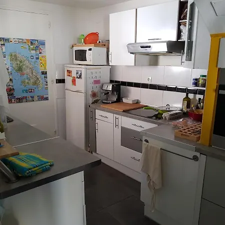 Charmante Maison Avec Jardin A * 몽펠리에
